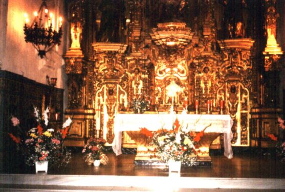 �ste es el altar de la Iglesia